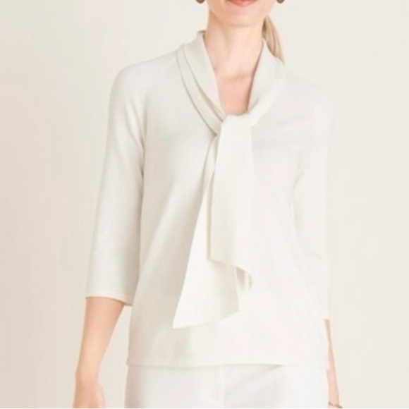Chicos Size 0 (small) Ivory Tie Pullover Sweater. - Picture 2 of 10